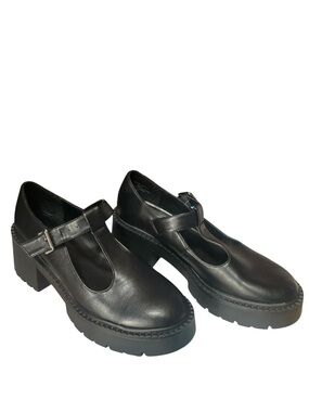 Steve Madden platform baby janes!  brand new.  sz. 8.5